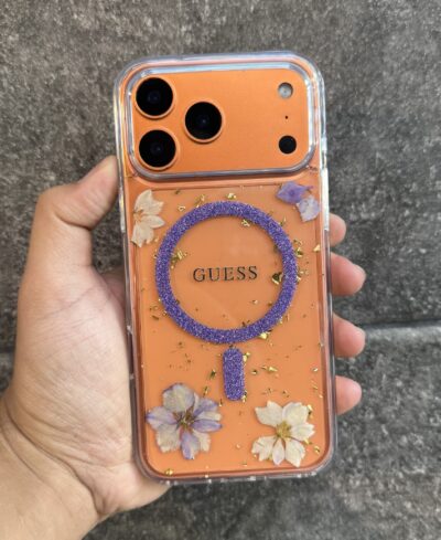 GUESS A FLEUR
 17 PRO MAX