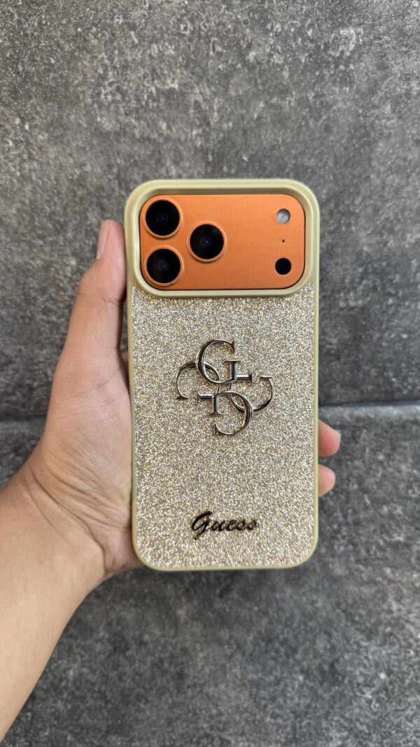 GUESS BRILLANT
 17 PRO MAX