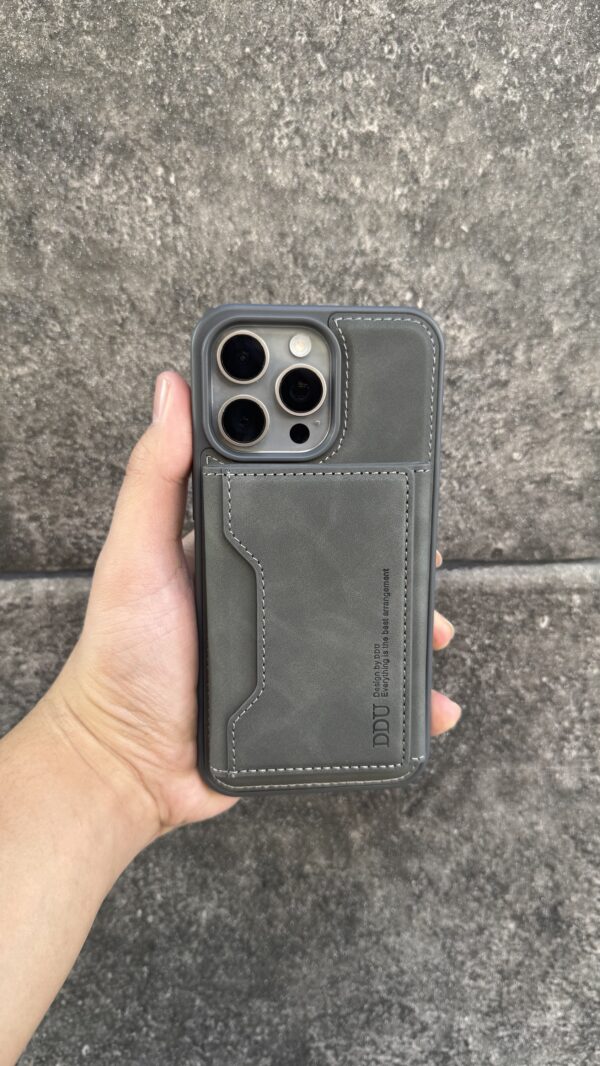 Antichoc magsafe avec porte carte